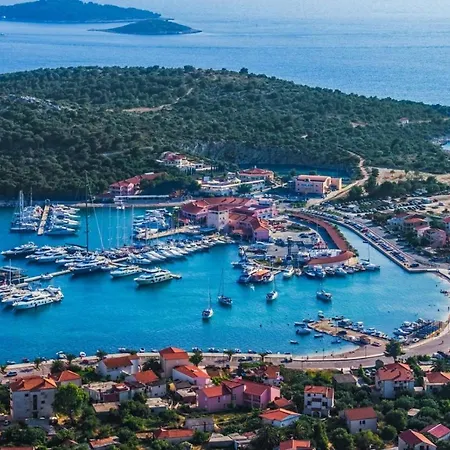 In With Sea View, Terrace, Air Conditioning, Wifi 5150-2 Apartman