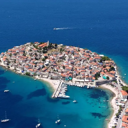 Apartment In With Sea View, Terrace, Air Conditioning, Wifi 5150-2 *