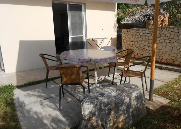 In With Sea View, Terrace, Air Conditioning, Wifi 5150-2 Apartman Razanj