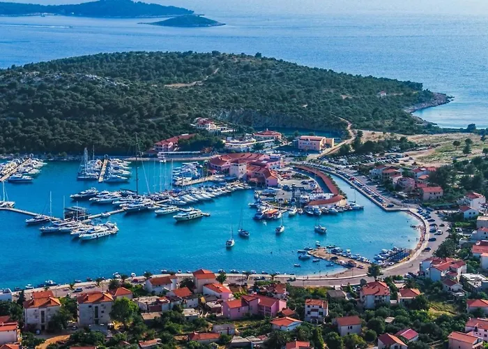 In With Sea View, Terrace, Air Conditioning, Wifi 5150-2 Apartman