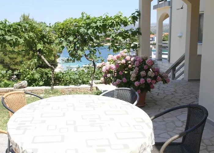 Apartman In With Sea View, Terrace, Air Conditioning, Wifi 5150-2 *