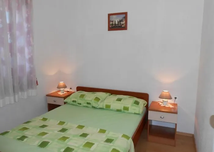 Apartman In With Sea View, Terrace, Air Conditioning, Wifi 5150-2 Razanj