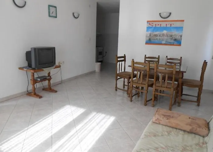 In With Sea View, Terrace, Air Conditioning, Wifi 5150-2 Apartman Razanj