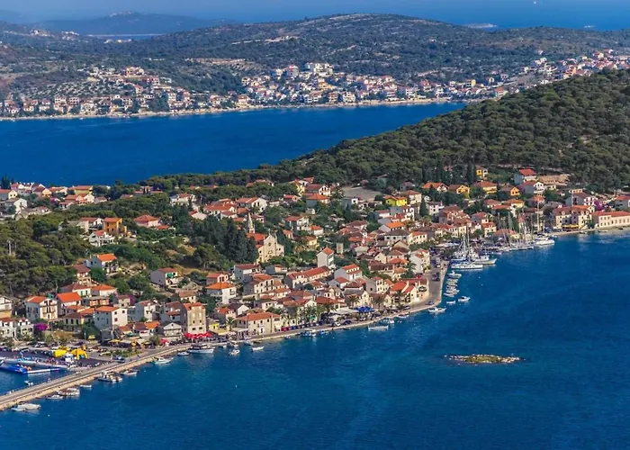 In With Sea View, Terrace, Air Conditioning, Wifi 5150-2 Ražanj